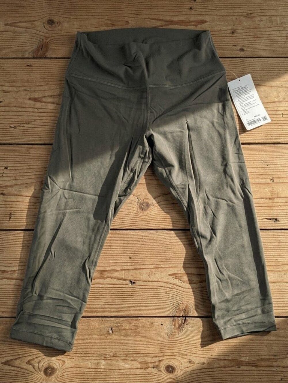 NWT Lululemon Align HR Crop 21 Leggings Grey Sage 12 Pilates Princess Athleisure